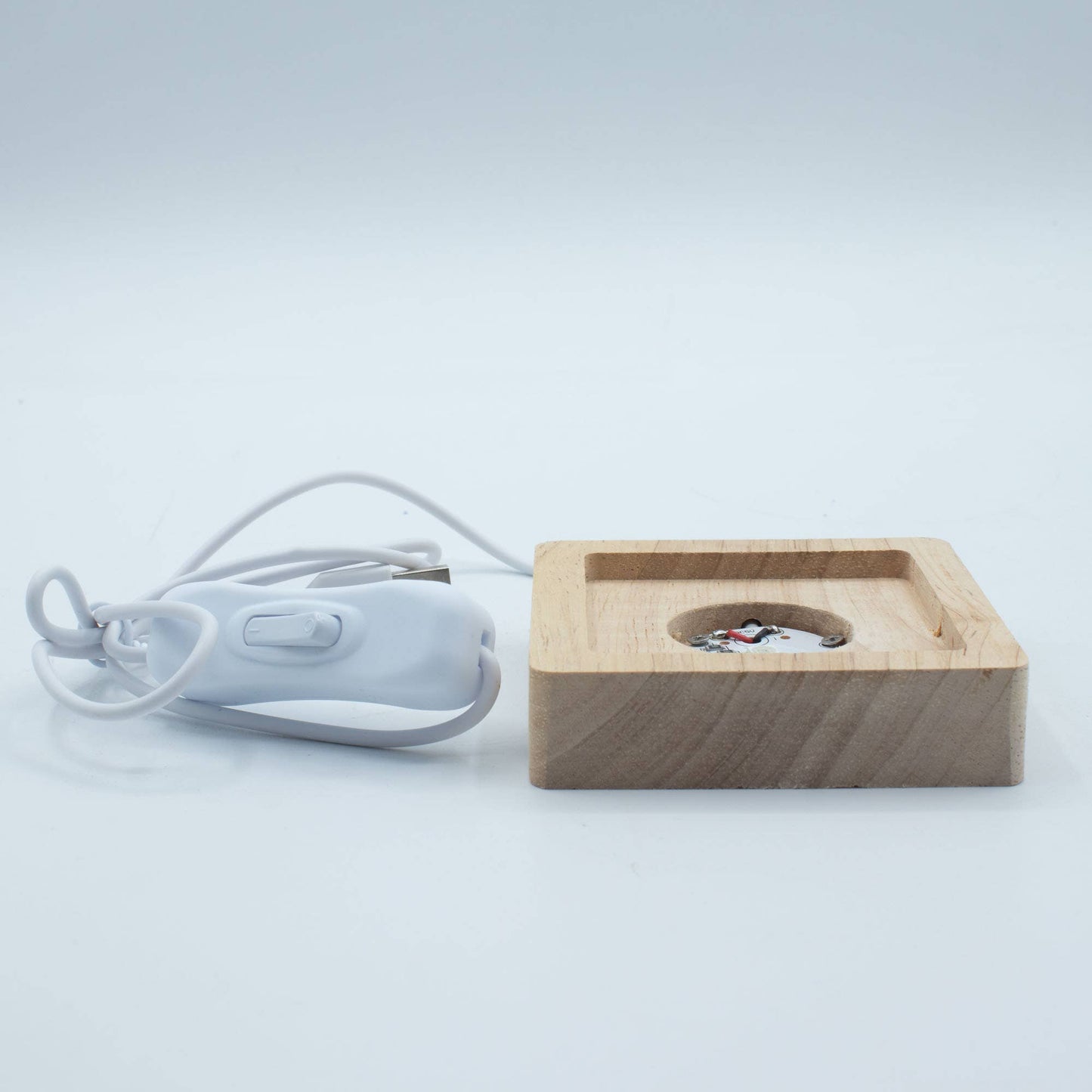 USB LED Display Stands – Light Up Anything